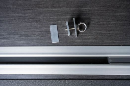 Befestigungselement für VW T7 Multivan Bodenschiene